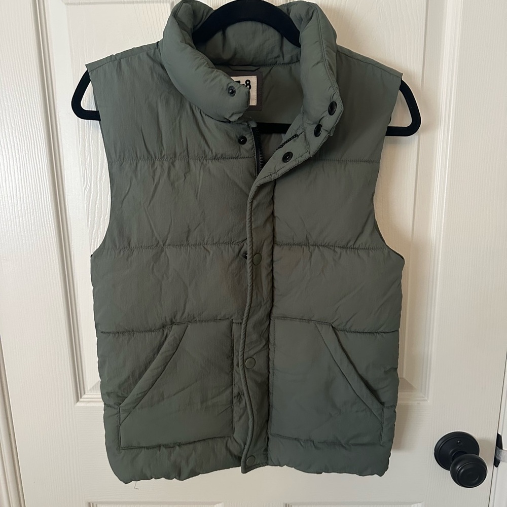 Cotton On Green Puffer Vest High Collar Sleeveless